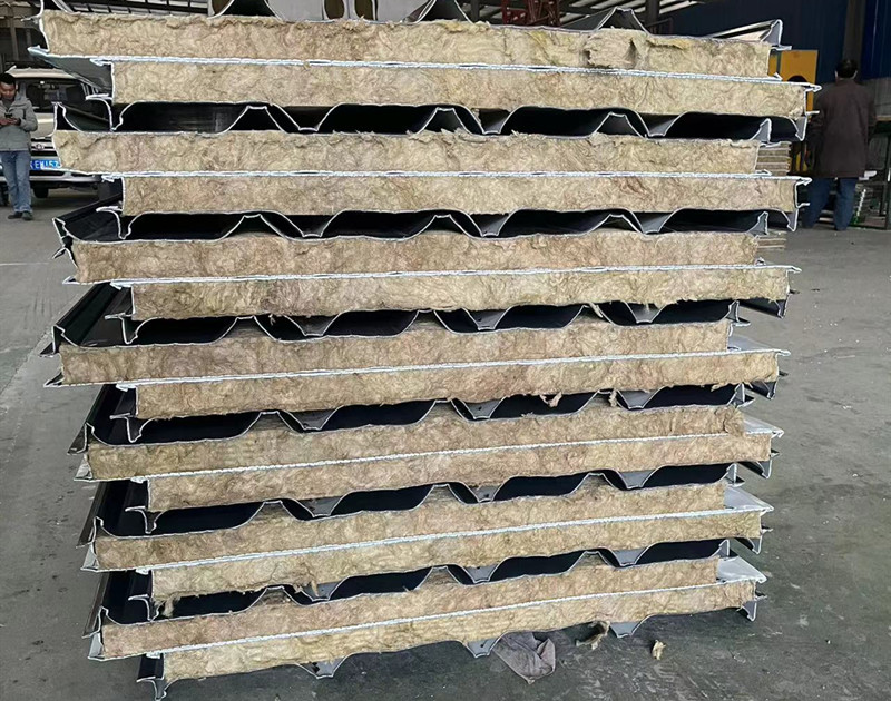 保溫效果是巖棉板好還是硅酸鋁板好，價(jià)格對(duì)比